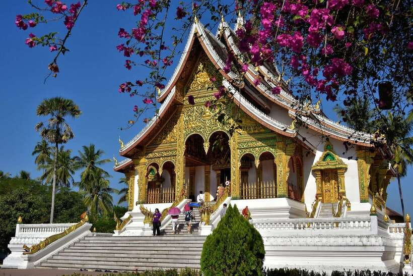 Luang Prabang: UNESCO World Heritage City Highlights Tour - Choosing between half-day, full-day, and the 6am start