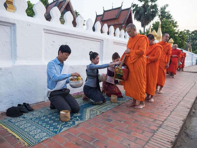 Luang Prabang: UNESCO World Heritage City Highlights Tour - Alms-giving at dawn: what you’re really seeing