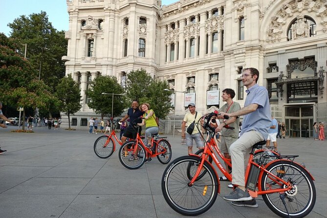 Madrid 2.5 Hour Historical Tour by Bike or E Bike - Plaza de la Villa and Plaza Mayor: Medieval Corners to the Civic Heart