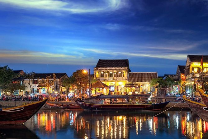 Marble Mountains - Hoi An Ancient Town Sunset Daily Ingroup Tour - Dinner in Hoi An: included Vietnamese food, with a smart expectation