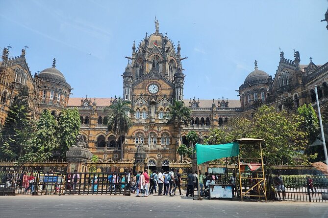 Mumbai Heritage Walk and Elephanta Caves Experience - Should you book this Mumbai Heritage Walk and Elephanta Caves experience?