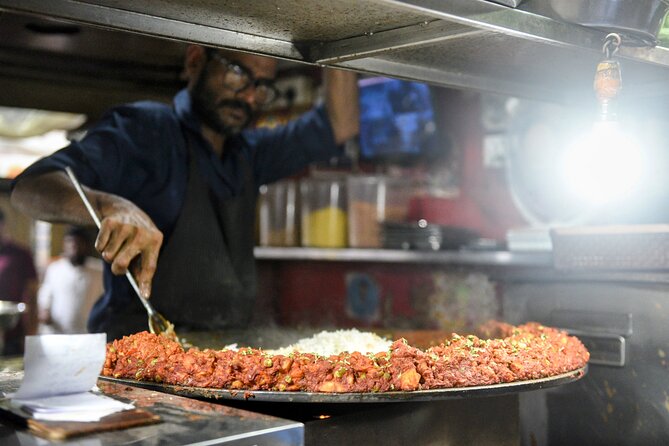 Mumbai Street Food & Bazaar Tour with Local Transport - Mohammed Ali Road: Street Food at Full Volume