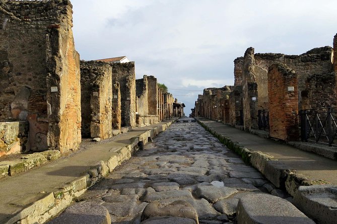Naples/Salerno Port: Pompeii Tour - Shore Excursion - Comfort Tips: Shoes, Weather, and Walking Pace