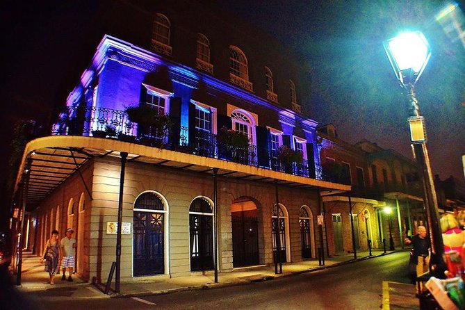 New Orleans Drunk History Tour - The EMF meter and paranormal gear: fun science, no promises