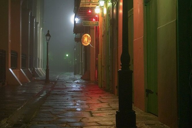 New Orleans Drunken Voodoo, Mystery, Paranormal, Supernatural and History Tour - Group Size, Pace, and How to Enjoy It