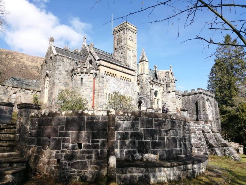 Oban: Historical Tour with Seafood Lunch Option - Rolling out from Oban iCentre in a small tartan minibus