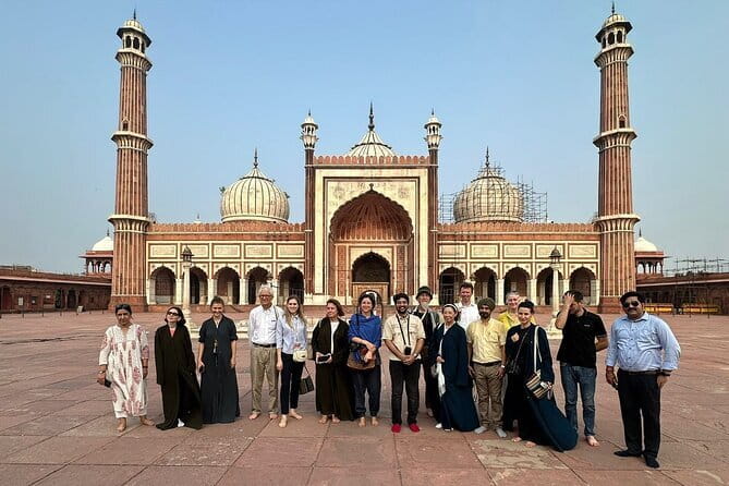 Old Delhi Walking Tour: Food, Culture & Spice Bazaars - Key Things To Know Before You Go