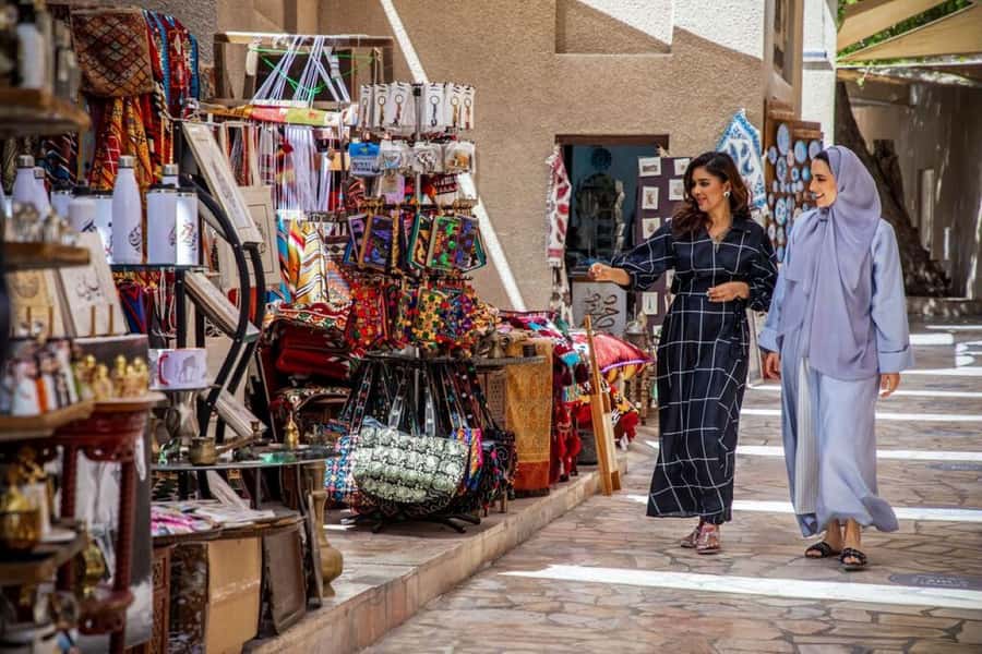 Old Dubai Heritage Tour: Souks, Mosques & more hidden gems! - Dubai Creek Abra Ride: The Short Boat Trip That Changes the Day