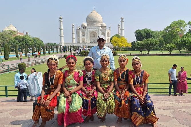 Old & New Delhi Tour : Monuments , Rickshaw Ride & Local Heritage - Humayun’s Tomb: Gardens, Stone Geometry, and a Cooler Pace