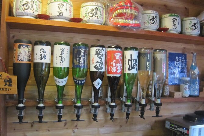 [One-day bus tour departing from Kanazawa Station] Shirakawa-go and Gokayama - Two World Heritage Villages Enjoyable Bus Tour - The Included Lunch in the Hida Region: More Value Than It Sounds