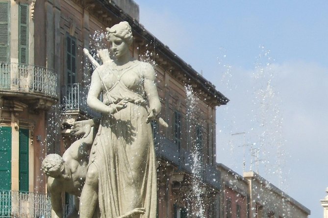 Ortigia: Syracuse's Ancient Town Center Private Walking Tour - Piazza Archimede and Via Cavour: Neoclassicism Meets Real Streets