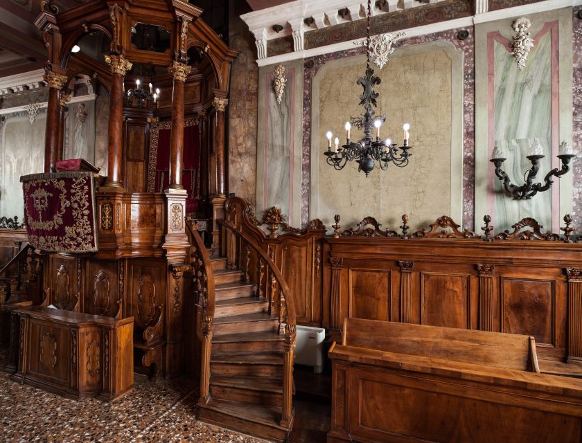 Padua: Jewish Heritage Museum and Synagogue Tour - The Italian Synagogue finale: prayer space, architecture, and Aron-ha-Kodesh