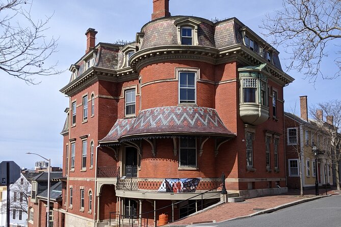 Parasols and Pocket Watches: A History Tour - A Costume-Led Stroll Along Historic Benefit Street