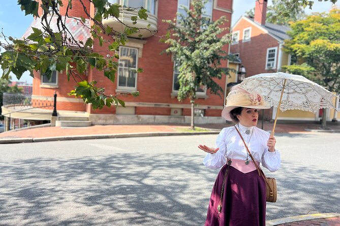 Parasols and Pocket Watches: A History Tour - How the 90-Minute Walk Works (and what you see)