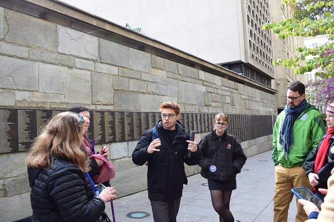Paris Jewish Heritage: Le Marais & Montmartre Guided Walking Tour - Le Marais: narrow streets, community rebuilds, and Rue des Rosiers