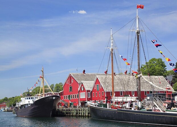 Peggy’s Cove/Mahone Bay & Lunenburg UNESCO HERITAGE SITE. - Mahone Bay in 30 Minutes: Churches, Shopping, and a Pirate-Theme Moment