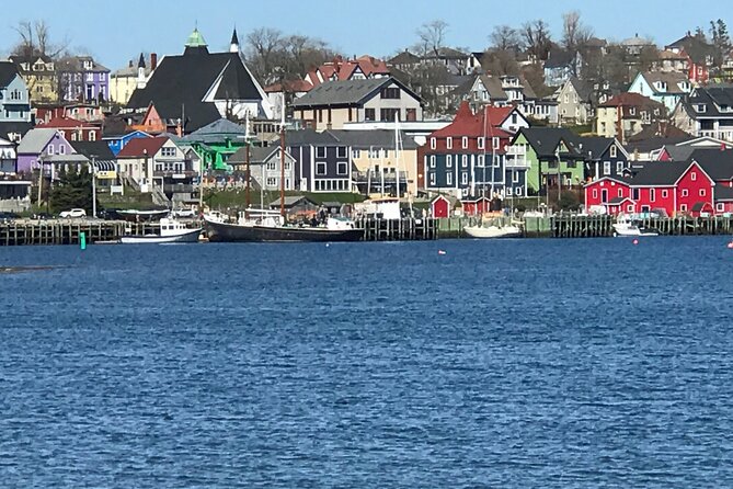 Peggy’s Cove/Mahone Bay & Lunenburg UNESCO HERITAGE SITE. - The Big Question: Guide vs Driver, and What You’ll Actually Hear