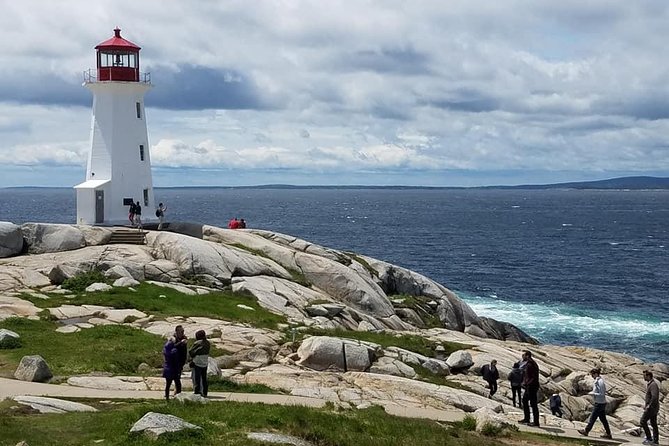 Peggy’s Cove/Mahone Bay & Lunenburg UNESCO HERITAGE SITE. - Comfort on the Road: When the Van Feels Tight