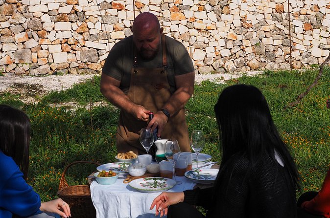 Picnic aperitif in the vineyard of an ancient trullo in Martina Franca - Meeting Point, Getting There, and How to Plan Your Evening