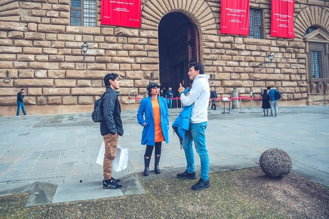 Pitti Palace and Palatine Gallery: A Royal Art and History Tour - Palazzo Pitti and the Palatine Gallery: why this 90-minute format works