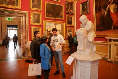 Pitti Palace and Palatine Gallery: A Royal Art and History Tour - Entering Palazzo Pitti: built for power, adapted for changing rulers