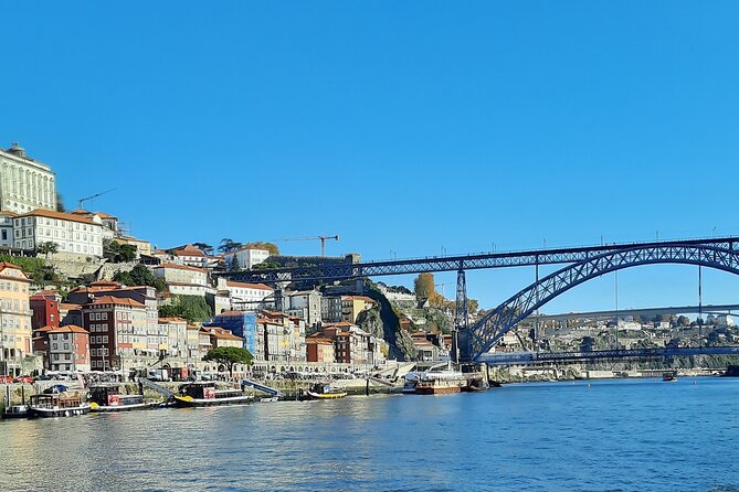 Porto Heritage Night Tour With Fado Show And Dinner Included - The Fado Show: What You’ll Hear, How It Fits Into Dinner