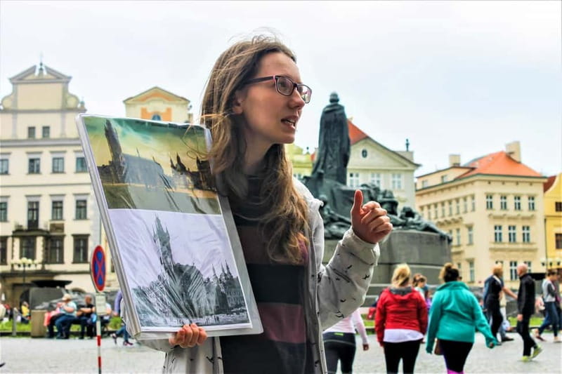 Prague: Oldtown, Medieval Underground & Dungeon History Tour - Price of $30: When This Underground Tour Feels Like Good Value