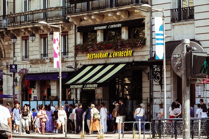Private Bordeaux History Tour with a glass of Bordeaux wine. - Rue du Loup: A Quick Medieval Detour With English Connections