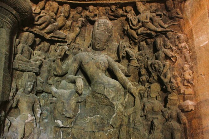 Private Elephanta Caves UNESCO World Heritage Site Tour - Stop 1: Elephanta Caves, where the Hindu–Buddhist story shows up in stone