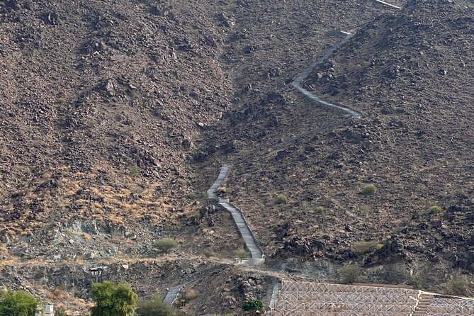 Private Full Day Hatta Visit Dam Heritage Village Lake - Leaving Dubai for Hatta: the drive that sets expectations