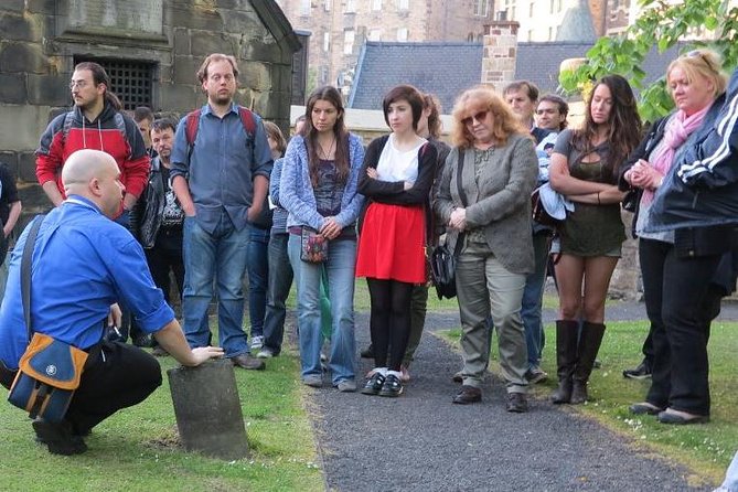 Private Greyfriars Kirkyard history tour - Robert’s tailored storytelling: the difference between facts and meaning
