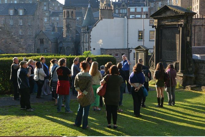 Private Greyfriars Kirkyard history tour - Price and value for a group up to two