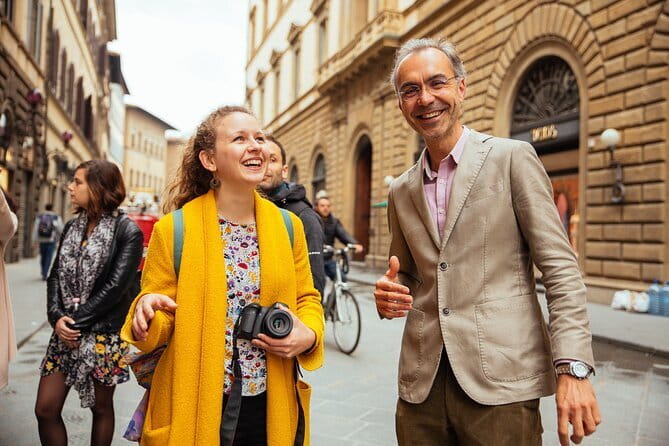 Private Guided Visit Florence's Santa Croce Basilica and Ancient Leather School - Brunelleschi Cloister and the Pazzi Chapel: where the tour slows down
