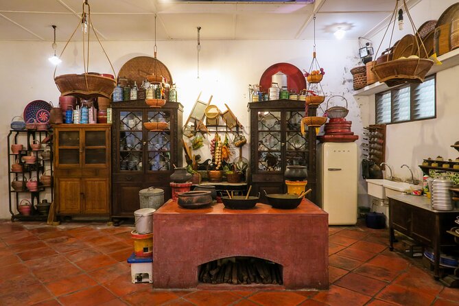Private Half-Day George Town History Tour - Price and value: is $65 per person a fair deal?