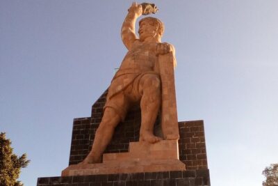Private Historical Tour in San Miguel de Allende and Guanajuato - Day 2: Rivera, Pipila, the Alley of the Kiss, and the Mines