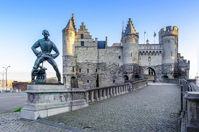 Private Historical Tour: Legends of Antwerp - Farmers tower, the Meir, and the Rubens museum area: Antwerp as a city of layers