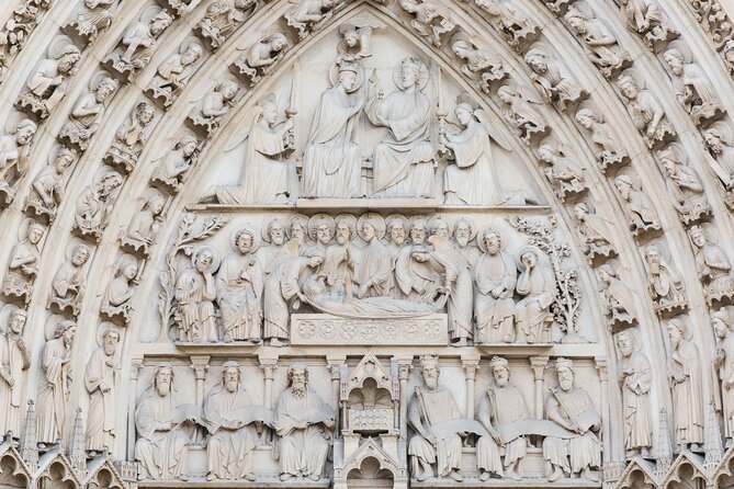Private Historical Tour of Notre Dame - Stop 6: Fontaine de la Vierge—back views and the complexity of Gothic design