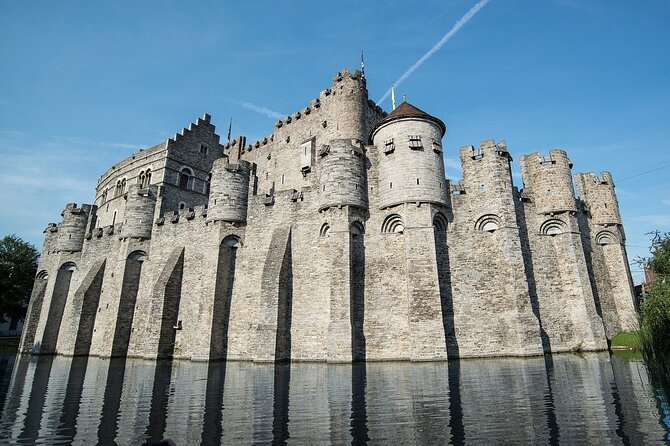 Private Historical Tour: The Best of Ghent - Gravensteen and St Veerleplein: a preserved castle in the city center