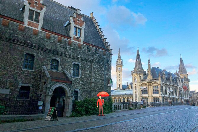 Private Historical Tour: The Best of Ghent - Ghent Town Hall (Stadhuis): why the façade looks like it does