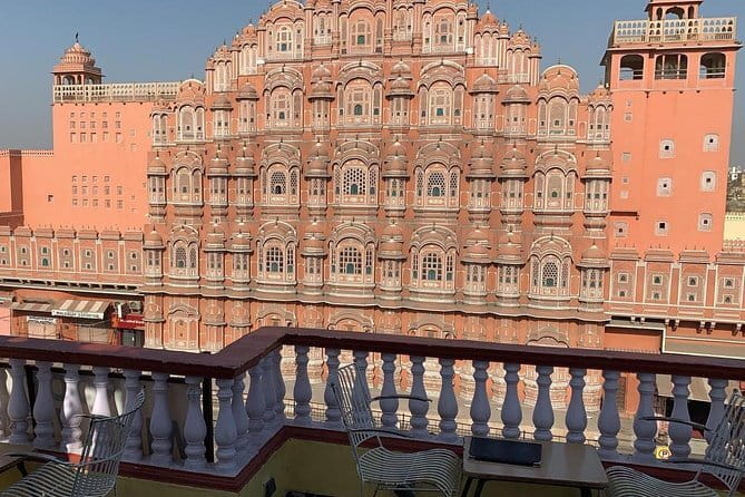 Private Jaipur Sightseeing Tour with Car and Guide - Panna Meena ka Kund: stepwell geometry you can feel