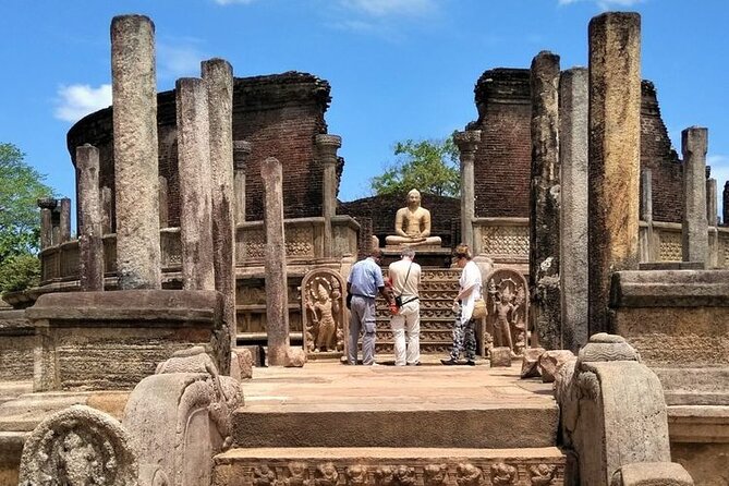 Private Polonnaruwa Sightseeing Day Tour from Sigiriya - Museum first: using the Polonnaruwa Archaeological Museum to orient yourself