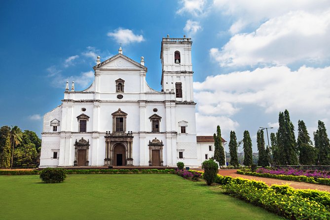 Private Portuguese Heritage Tour: Se Cathedral, Basilica of Bom Jesus and Dona Paula Beach in Goa - Key Highlights You’ll Want to Prioritize
