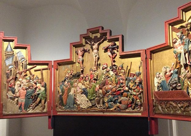 Private Tour of the Belvedere Palace with an Art Historian: "Pictures of Austrian Identities". Art & History Tour with Skip-the-line Tickets - How the private format changes your museum experience