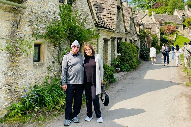Private tour of the stunning Cotswolds with an expert local guide - Broadway High Street: Arts and Crafts context, then free roaming