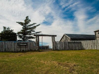 Punta Arenas: Fort Bulnes Historical Tour - Hito de la Mitad de Chile: the quickest stop that hits hardest