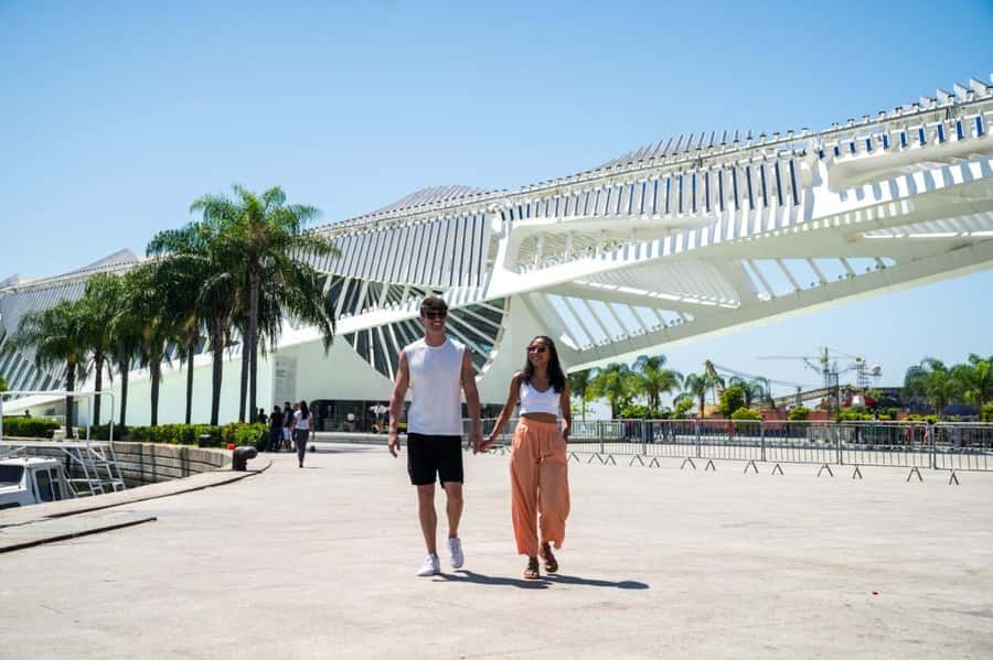 Rio: Olympic Boulevard, Museum of Tomorrow & History Tour - Eduardo Kobra’s Mural and the Olympic Boulevard Walk: Big Color, Clear Themes