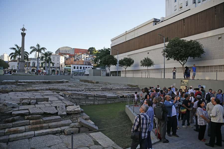 Rio: Olympic Boulevard, Museum of Tomorrow & History Tour - Valongo Wharf and the African Influence Story: A Strong Start