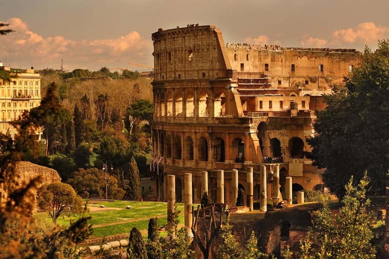 Rome: Colosseum and Ancient Rome Small Group Guided Tour - Roman Forum and Palatine Hill in One Guided Hour