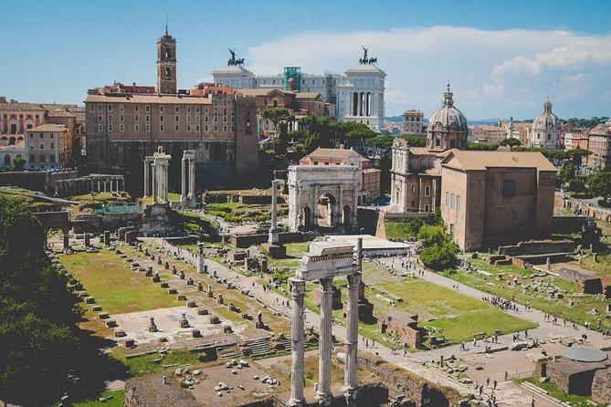 Rome: Colosseum, Arena Floor & Ancient City Group Tour - Palatine Hill: Rome’s Founder Legend and the Imperial Apartment Block