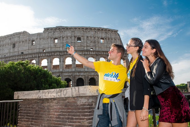 Rome: Colosseum Arena, Roman Forum & Palatine Hill Tour - Entering The Colosseum With Gladiator’s Gate Access